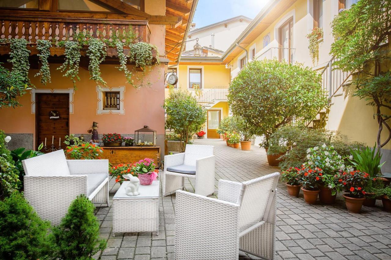 B&B Al Nabuisson Aosta Exterior photo