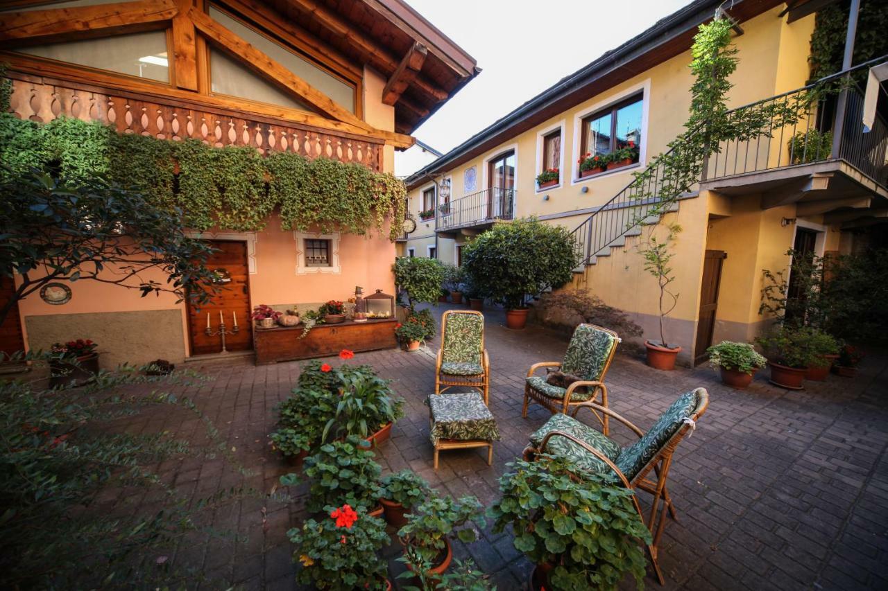 B&B Al Nabuisson Aosta Exterior photo